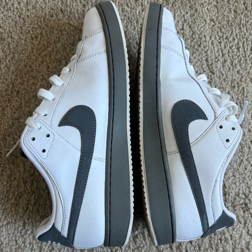 Nike Court Royale Men’s sneakers